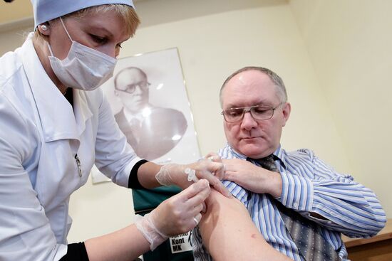 Вакцинация против гриппа сотрудников Роспотребнадзора
