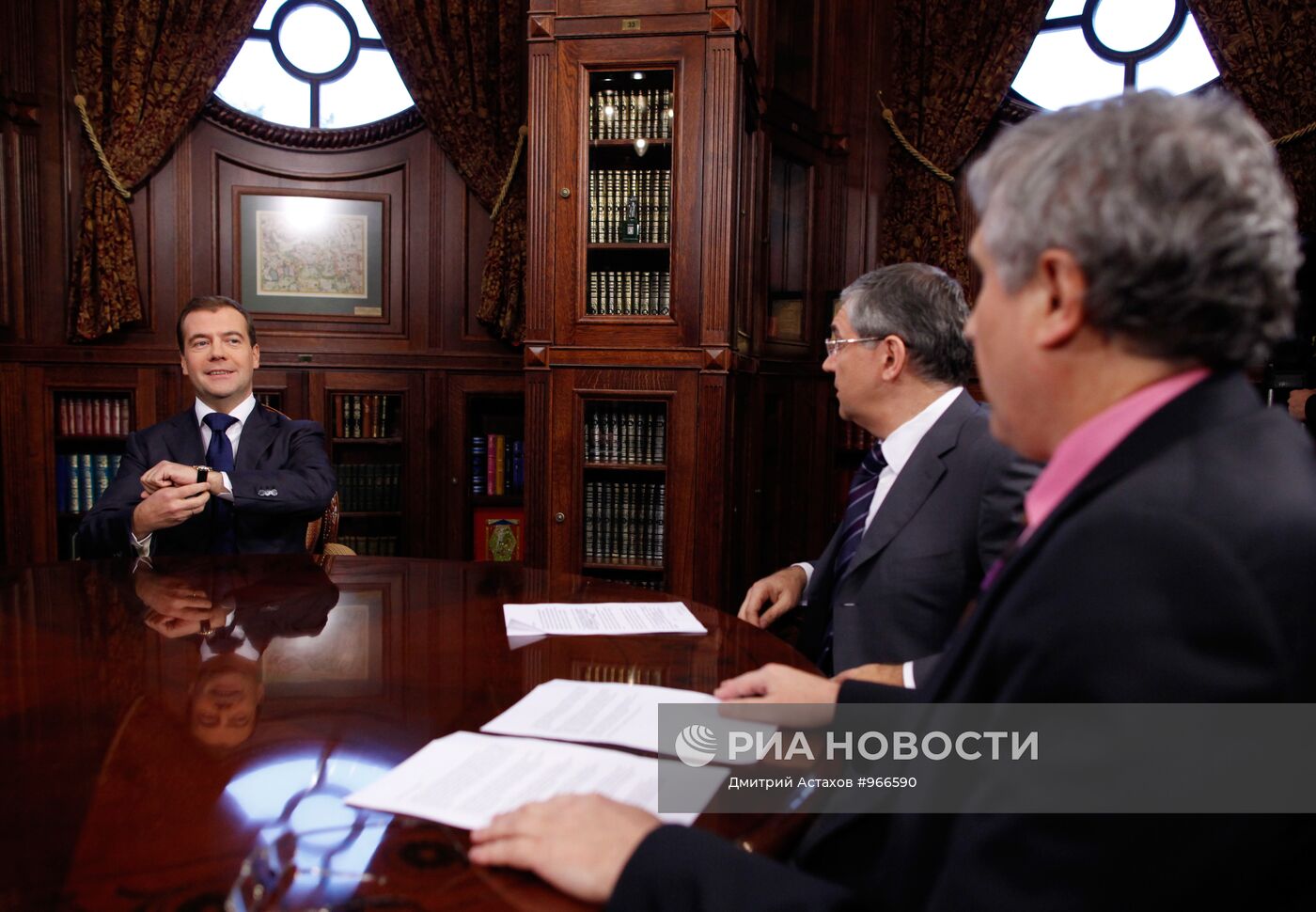 Интервью Д.Медведева главам трех федеральных каналов