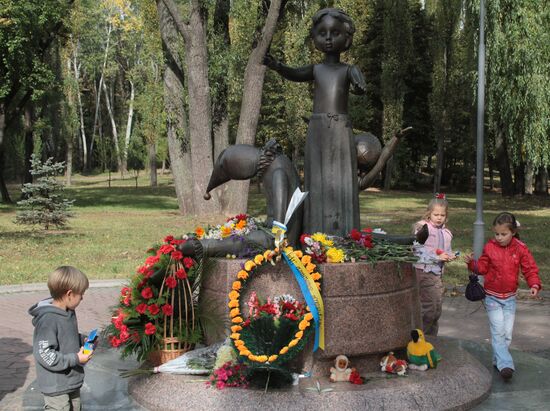 Митинг у мемориала "Бабий Яр" прошел в Киеве