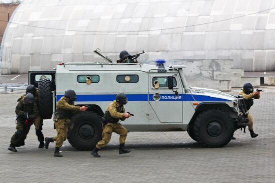 Тактико-специальные учения в рамках празднования дня ОМОНа