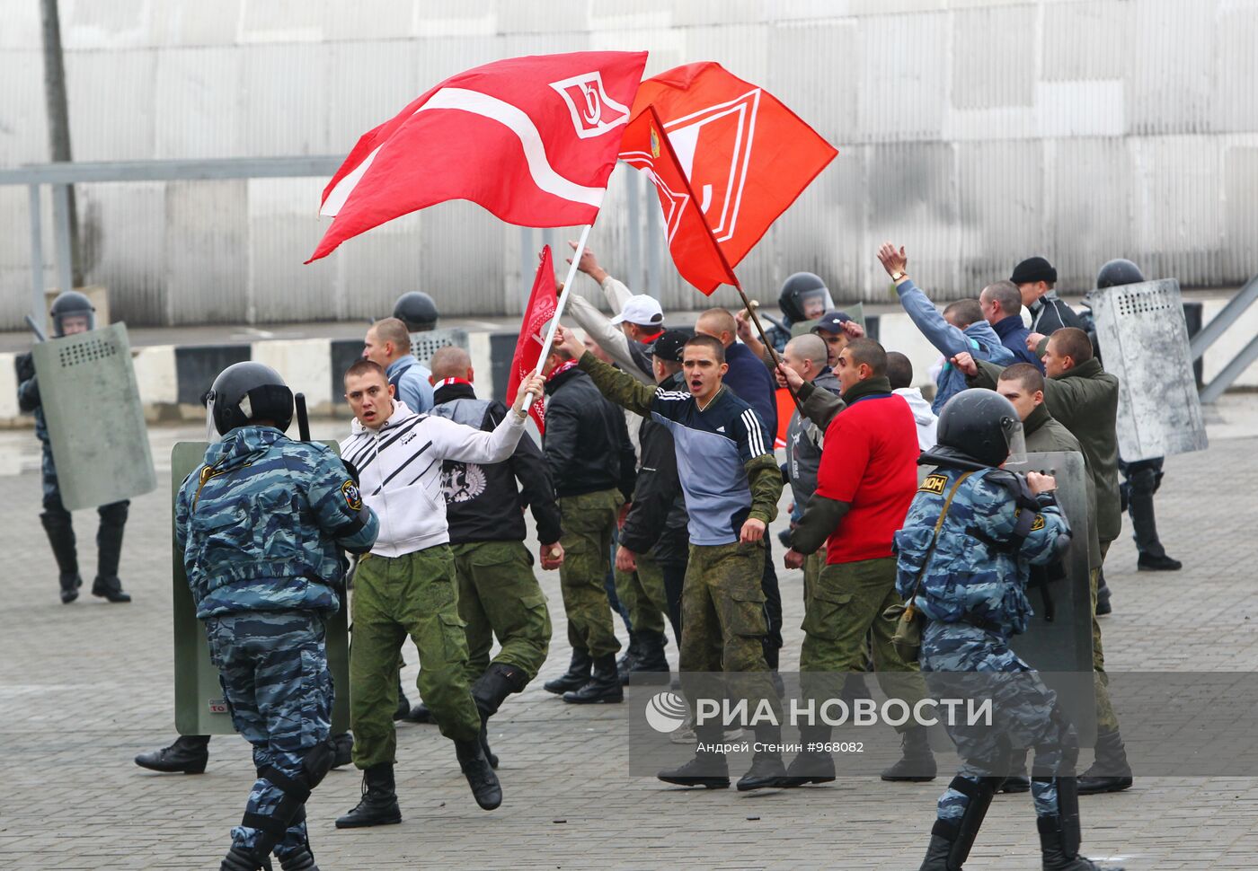 Тактико-специальные учения в рамках празднования дня ОМОНа
