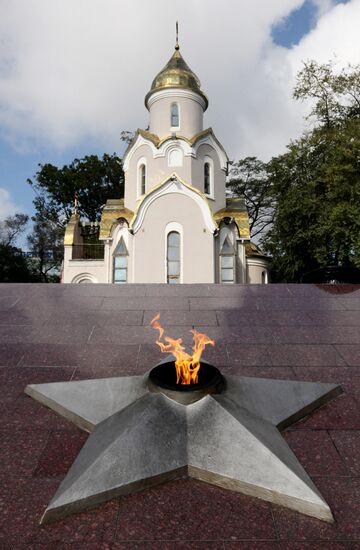Во Владивостоке вновь зажегся Вечный огонь