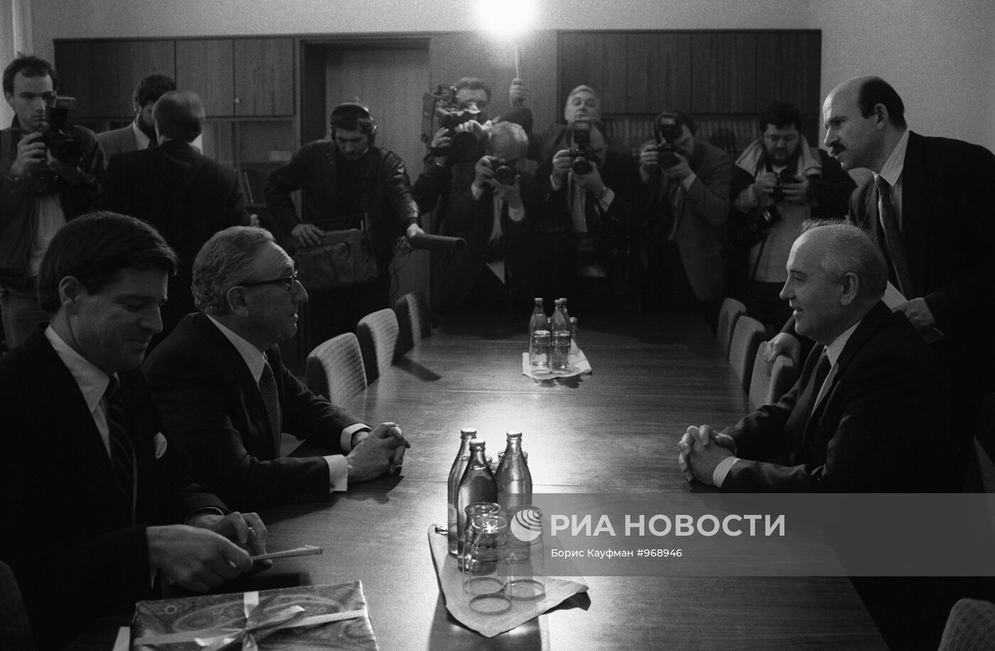Генри Киссинджер и Михаил Горбачев