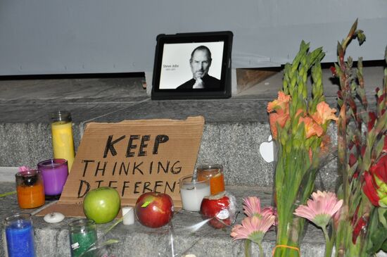 Скончался основатель Apple Стив Джоб