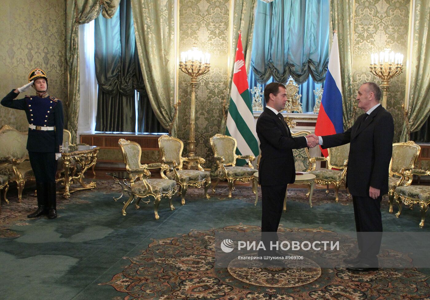 Первый официальный визит в Россию президента Абхазии