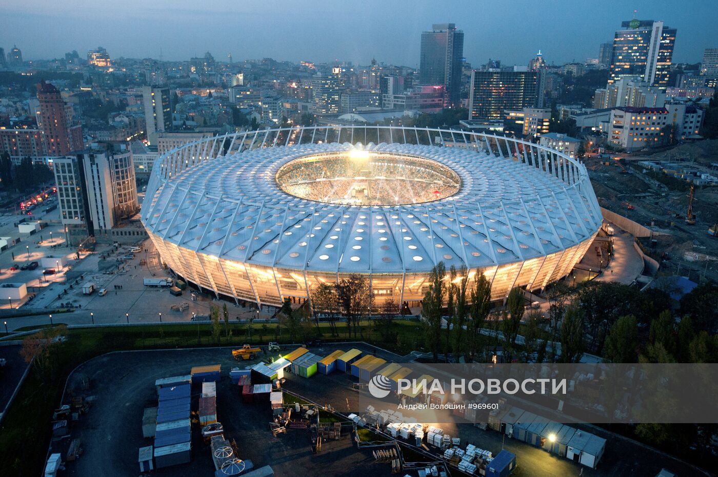 Национальный спортивный комплекс "Олимпийский" в Киеве