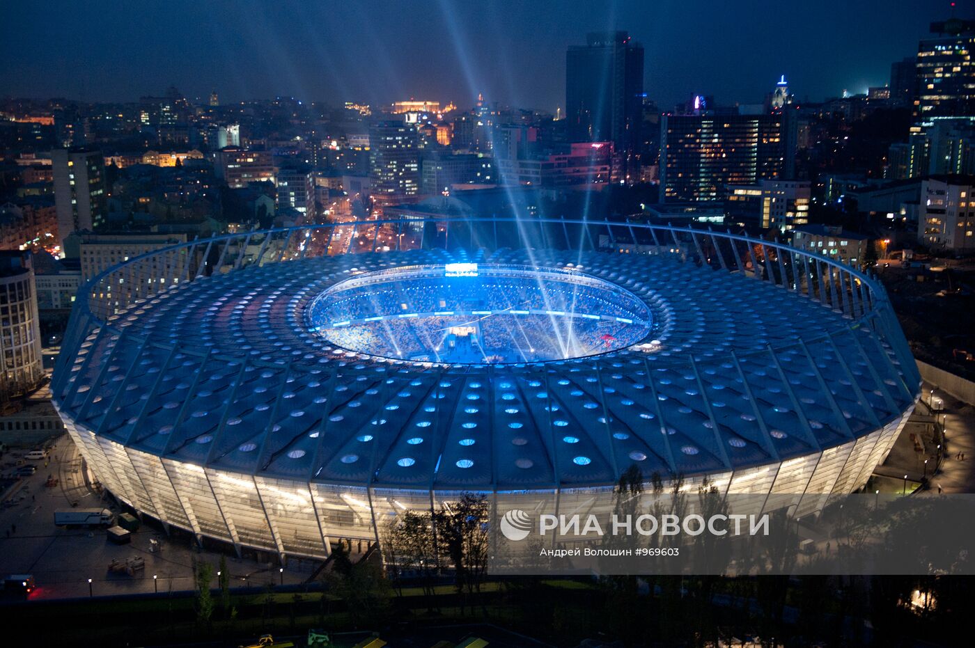 Национальный спортивный комплекс "Олимпийский" в Киеве