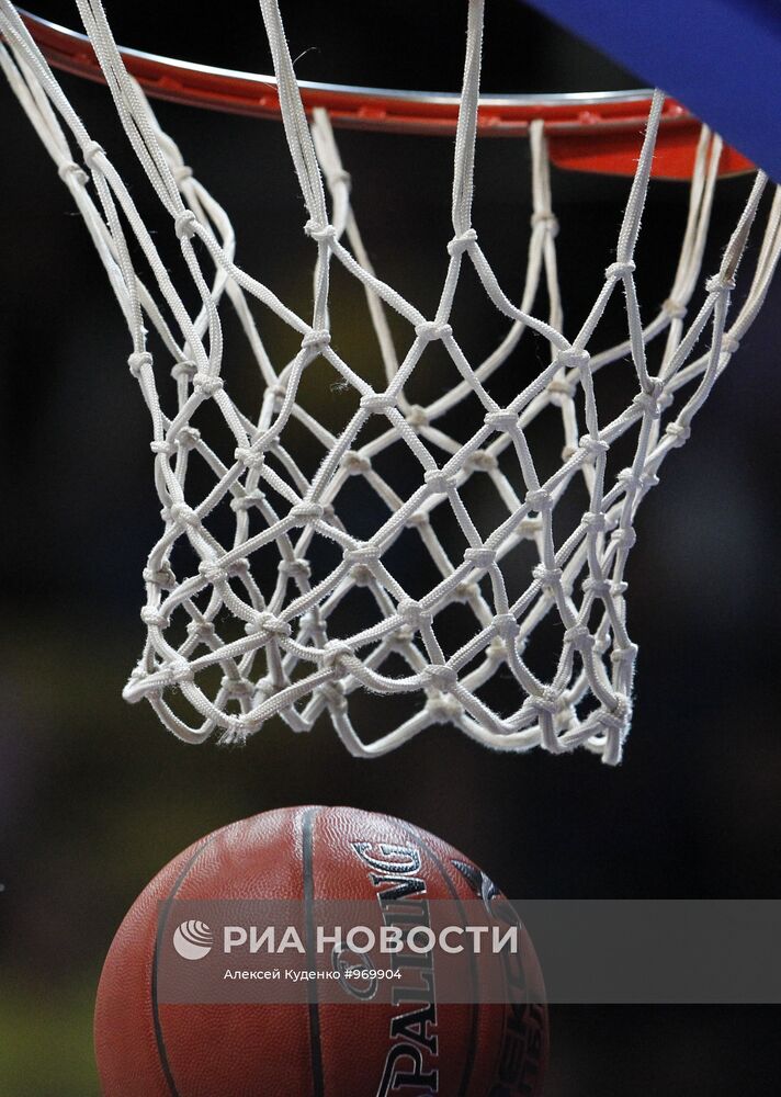 Баскетбол. ПБЛ. Матч "Химки" - "Красные Крылья"