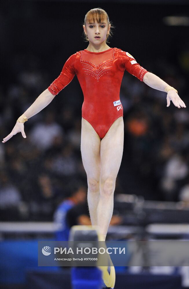 Виктория Комова