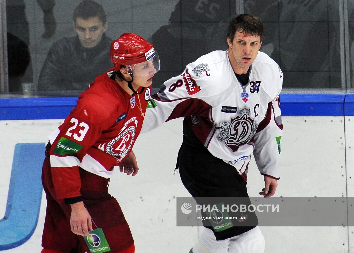 Хоккей. КХЛ. Матч "Витязь" (Чехов) - "Динамо" (Рига)