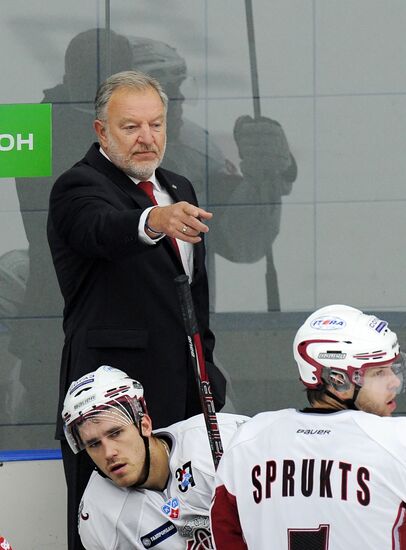 Хоккей. КХЛ. Матч "Витязь" (Чехов) - "Динамо" (Рига)