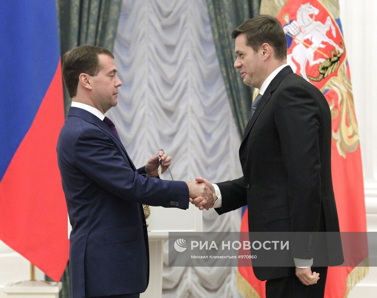 Д.Медведев вручил в Кремле государственные награды