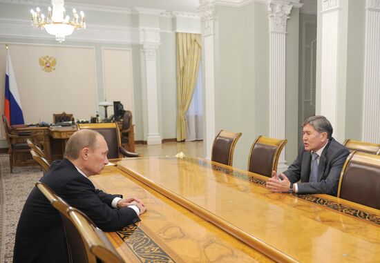 Встреча премьер-министра РФ Владимира Путина с А.Атанбаевым