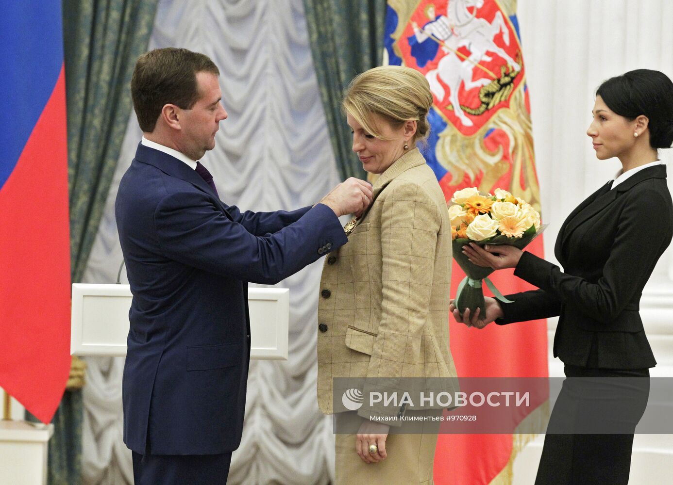 Д.Медведев вручил в Кремле государственные награды