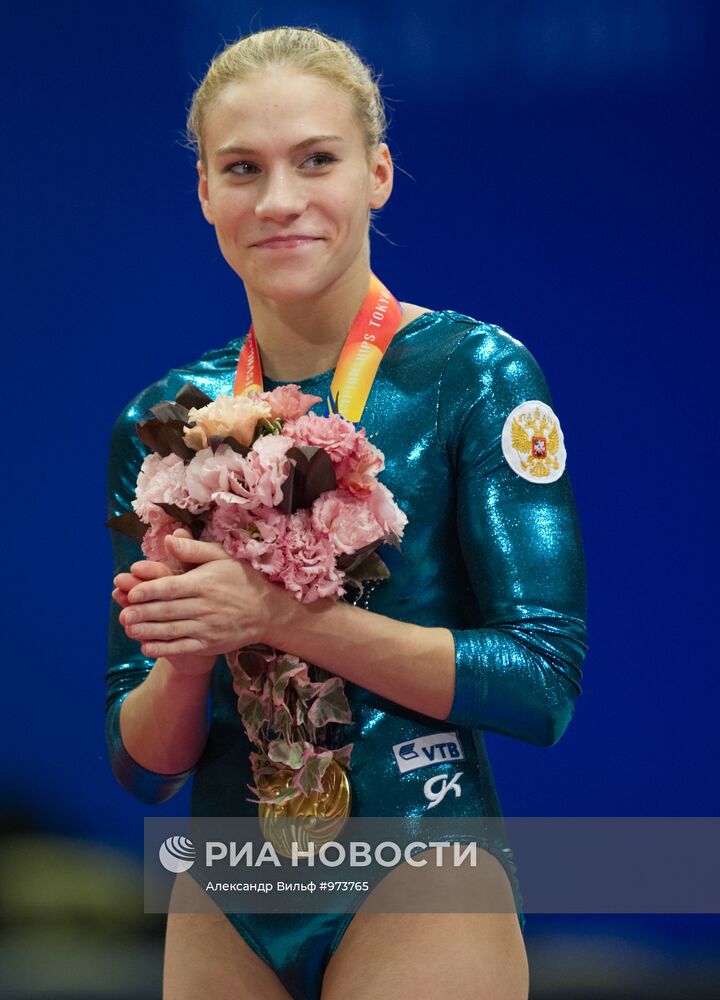 Спортивная гимнастика. Чемпионат мира. Десятый день