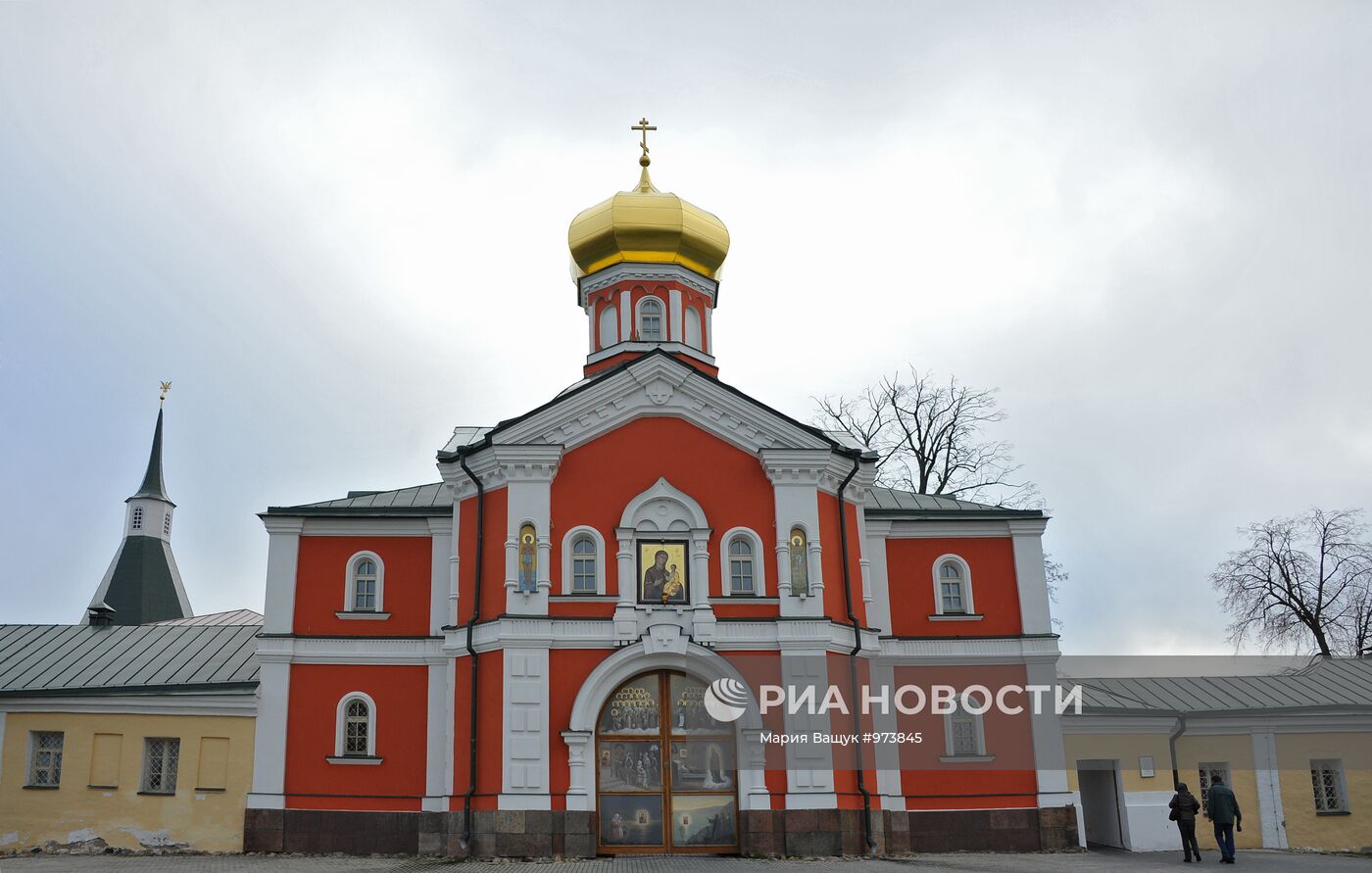 Валдайский Иверский Богородицкий Святоозерский мужской монастырь