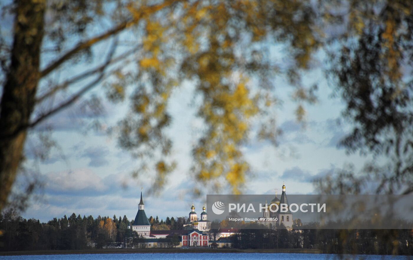 Валдайский Иверский Богородицкий Святоозерский мужской монастырь