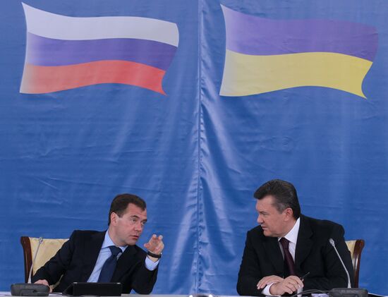 Д.Медведев на межрегиональном экономическом форуме