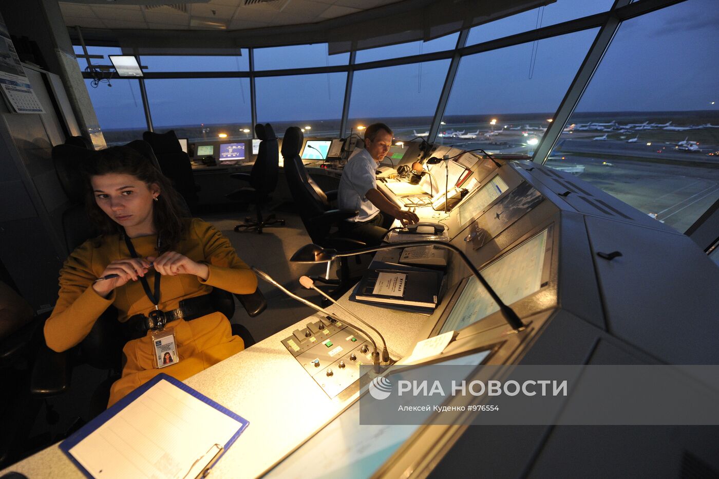 Работа авиадиспетчеров аэропорта "Домодедово"
