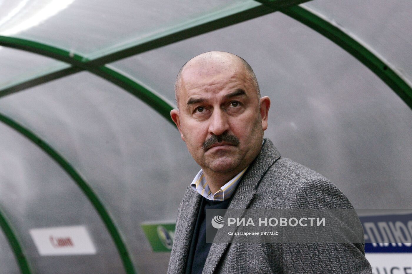 Футбол. РФПЛ. Матч "Терек" - "Амкар"