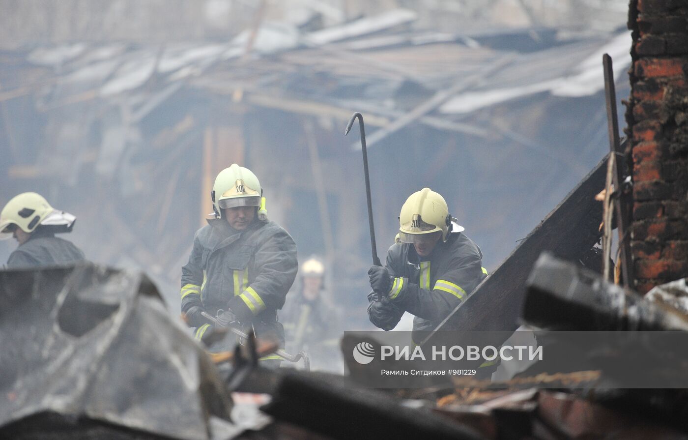 Пожар в ДК "Октябрь" на Северо-Западе Москвы