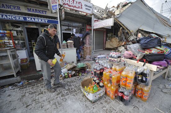 Последствия землетрясения в Турции