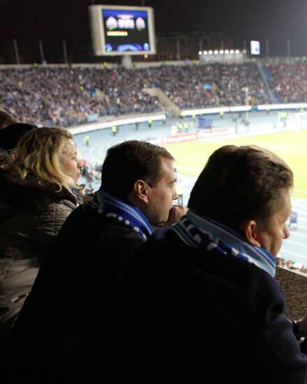 Д.Медведев на матче Лиги Чемпионов УЕФА "Зенит" -"Шахтер"