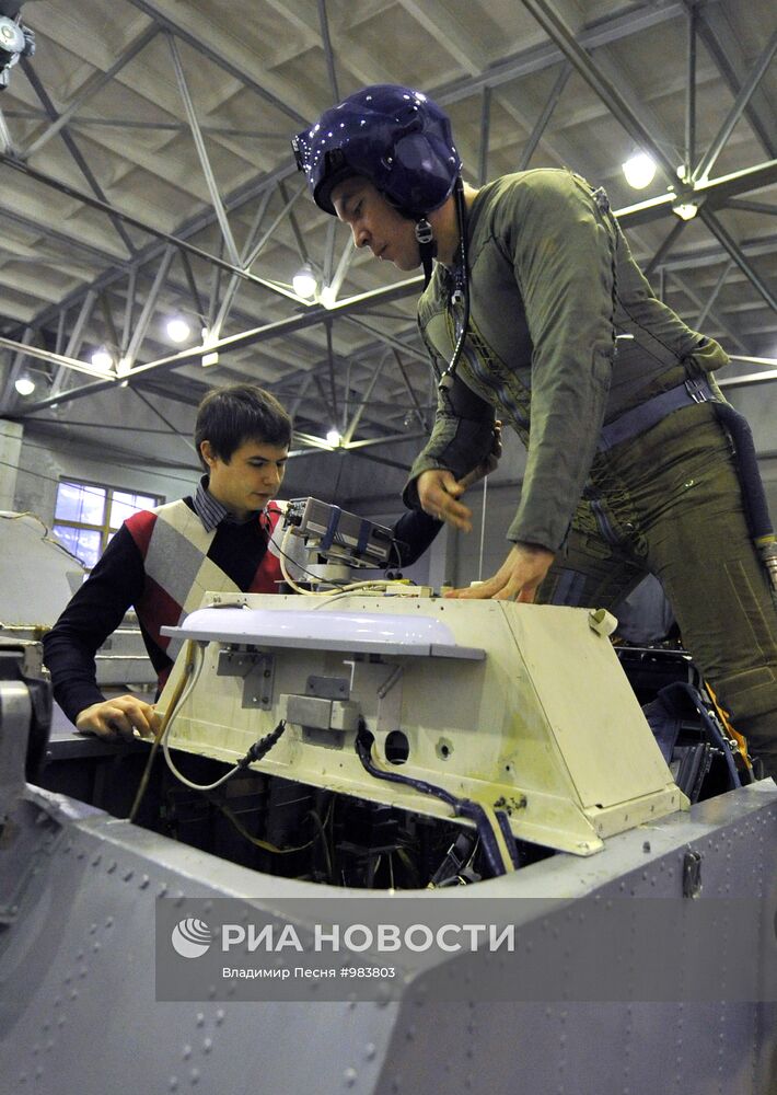 Испытания ППК нового поколения для пилотов истребителя Т-50