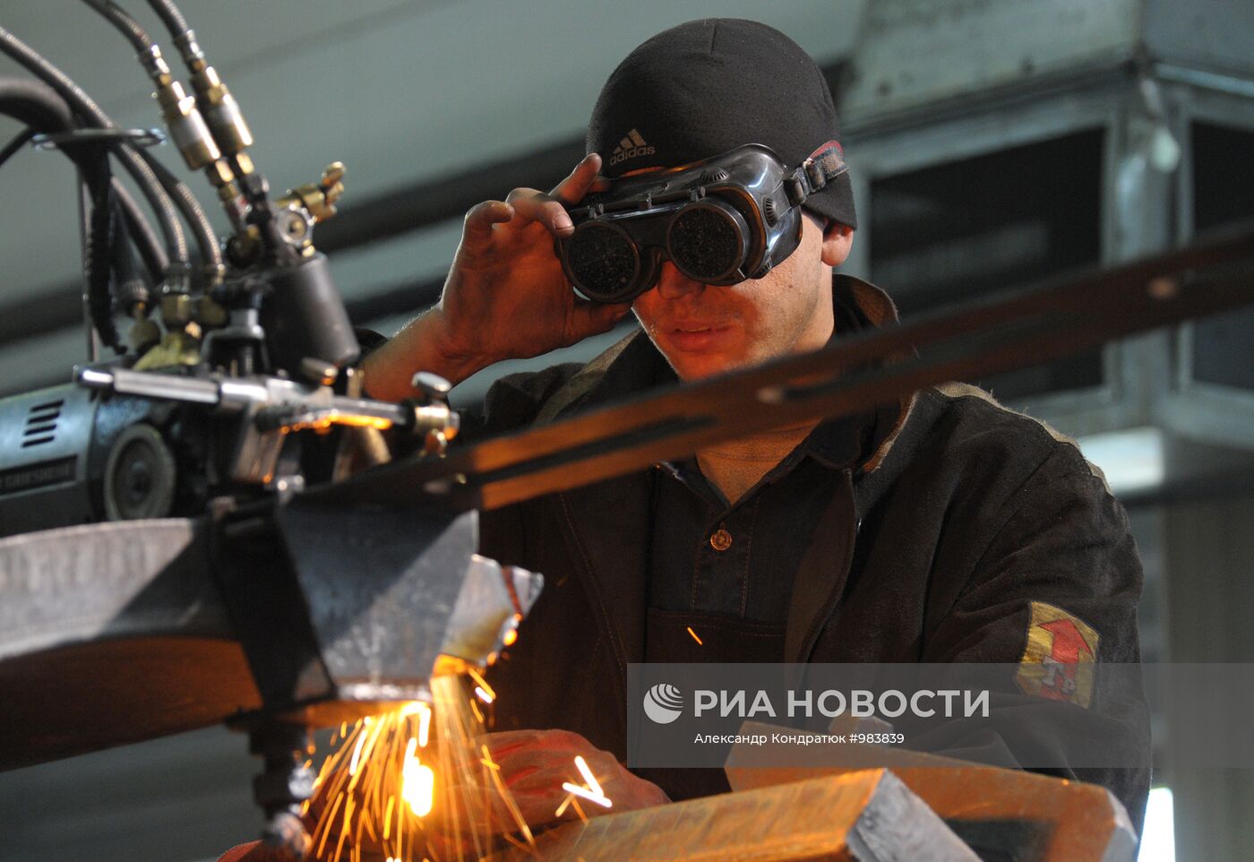 Работа завода "Трубодеталь" в Челябинске