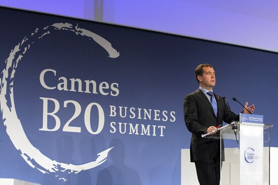 Д.Медведев принял участие в саммите G20