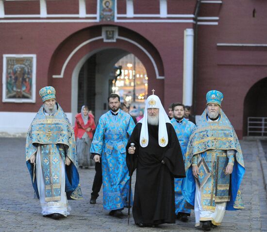 Литургия в честь праздника Казанской иконы Божией Матери