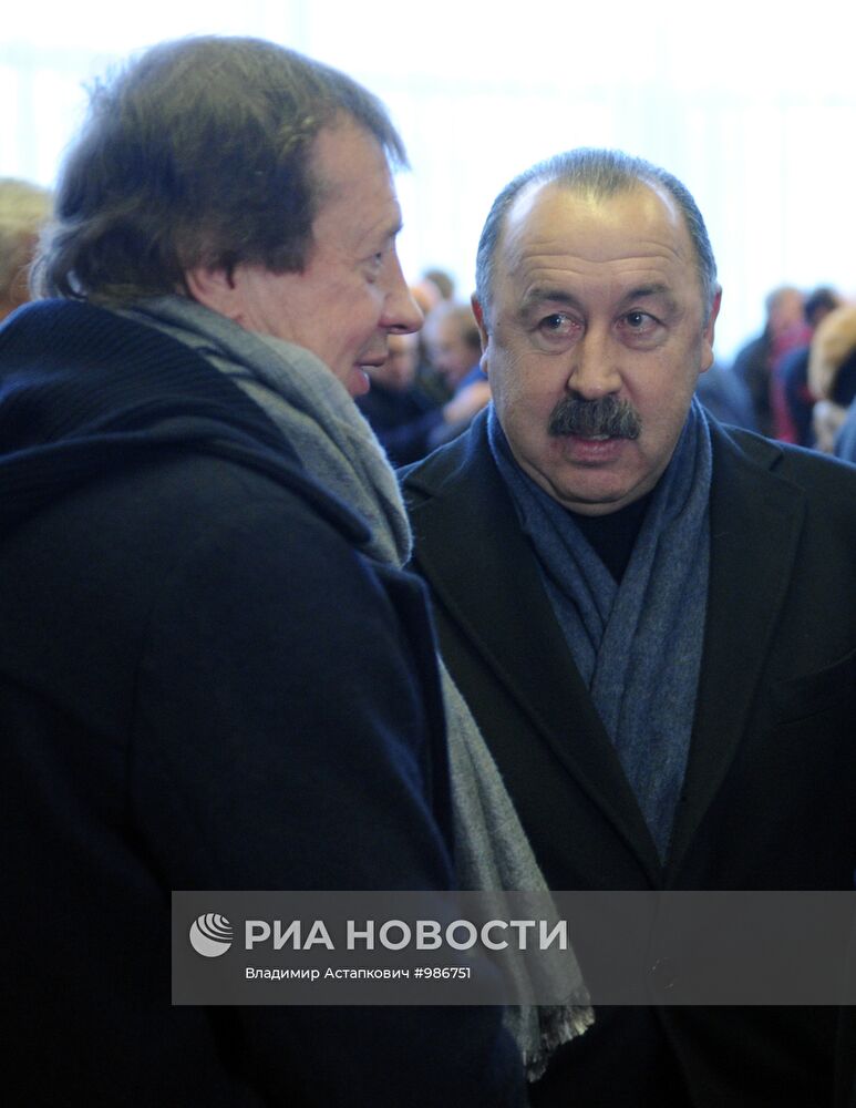 Церемония прощания с тренером Валентином Ивановым