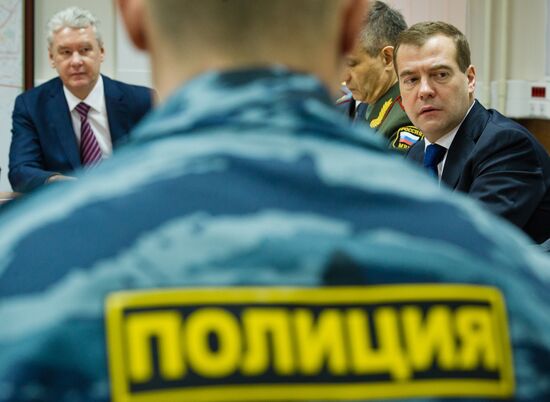 Посещение Д. Медведевым районного отдела МВД в Москве