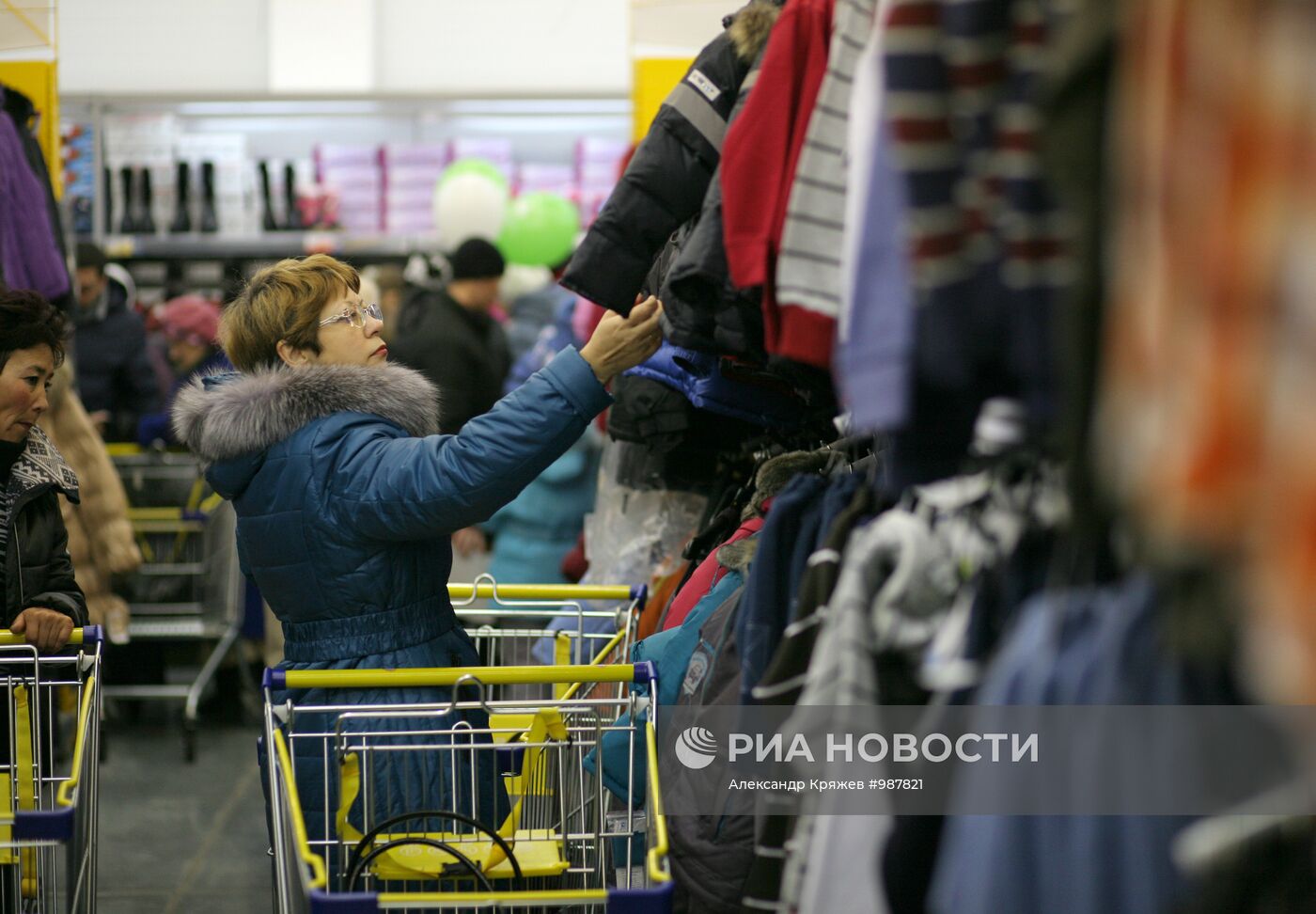 Открытие гипермаркета "Лента" в Новосибирске