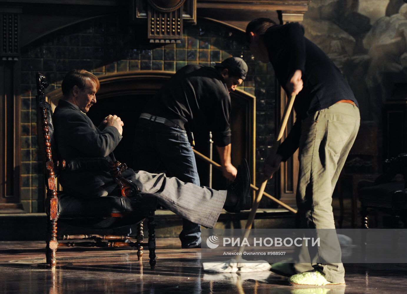 Съемки фильма Карена Шахназарова "Белый тигр"