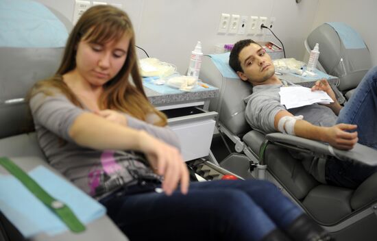 Всероссийская акция "День донорского совершеннолетия"