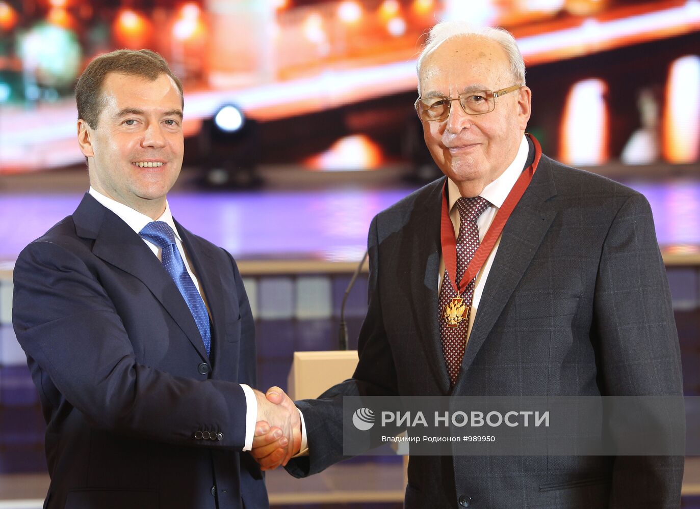Вручение Д.Медведевым государственных наград