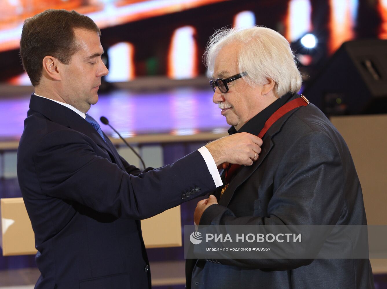 Вручение Д.Медведевым государственных наград
