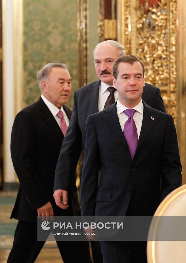 Встреча Д.Медведева, А.Лукашенко, Н.Назарбаева в Кремле