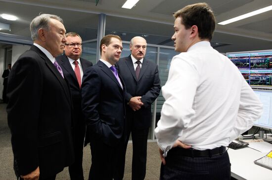 Президенты РФ, Белоруссии, Казахстана посетили башню "Федерация"