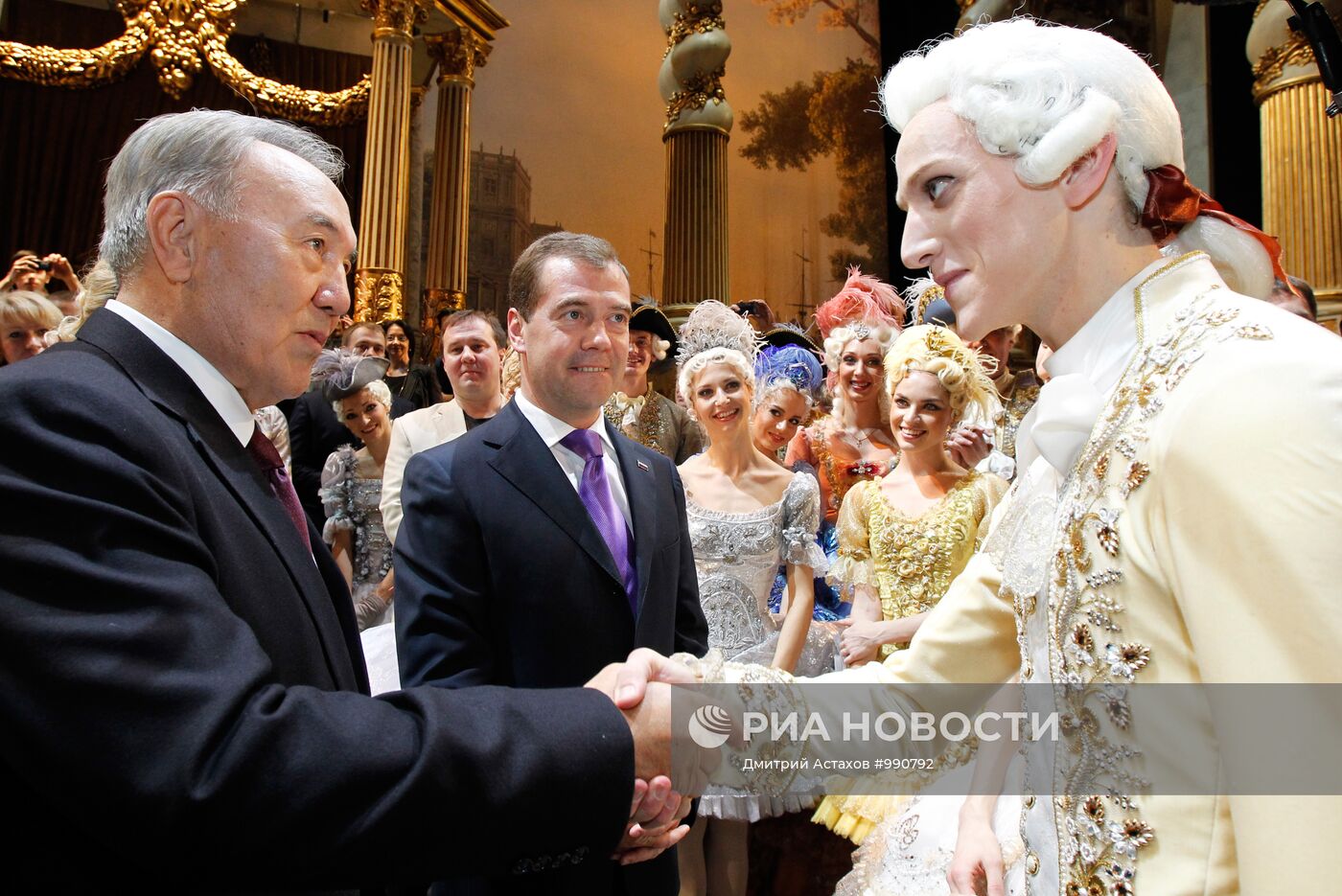 Д. Медведев и Н. Назарбаев на премьере "Спящей красавицы" в ГАБТ