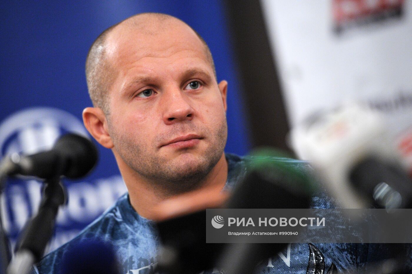Пресс-конференция перед поединком Ф.Емельяненко и Д.Монсона