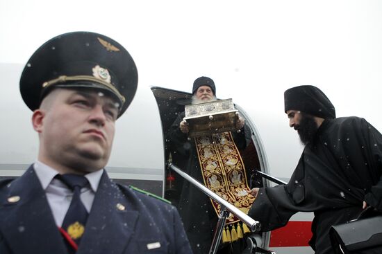 Встреча Пояса Пресвятой Богородицы в аэропорту "Внуково-3"