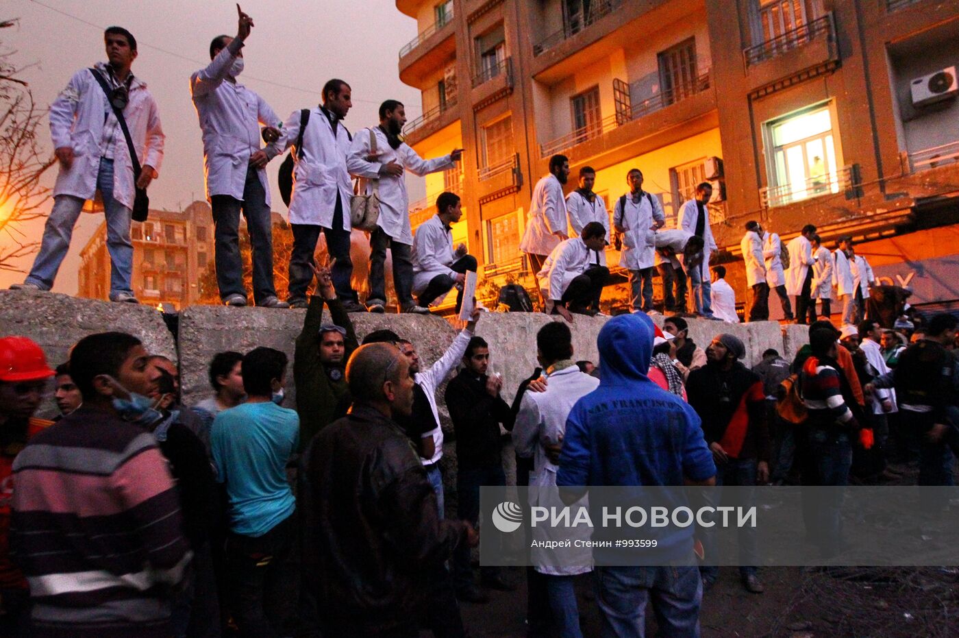 Беспорядки продолжаются в египетской столице