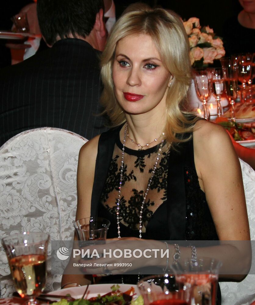 ювелира анастасию янбухтину. анастасия янбухтина ювелир jacomobondi. ювелира анастасию янбухтину. янбухтина карина андреевна. ювелира анастасию янбухтину.