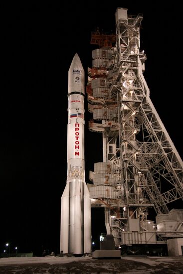 Запуск ракеты-носителя "Протон" с космическим аппаратом AsiaSat