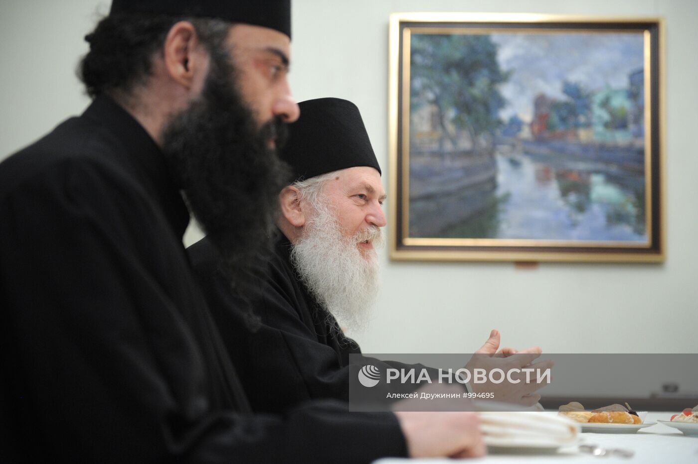 Встреча В.Путина с игуменом Ефремом и монахом Нектариосом