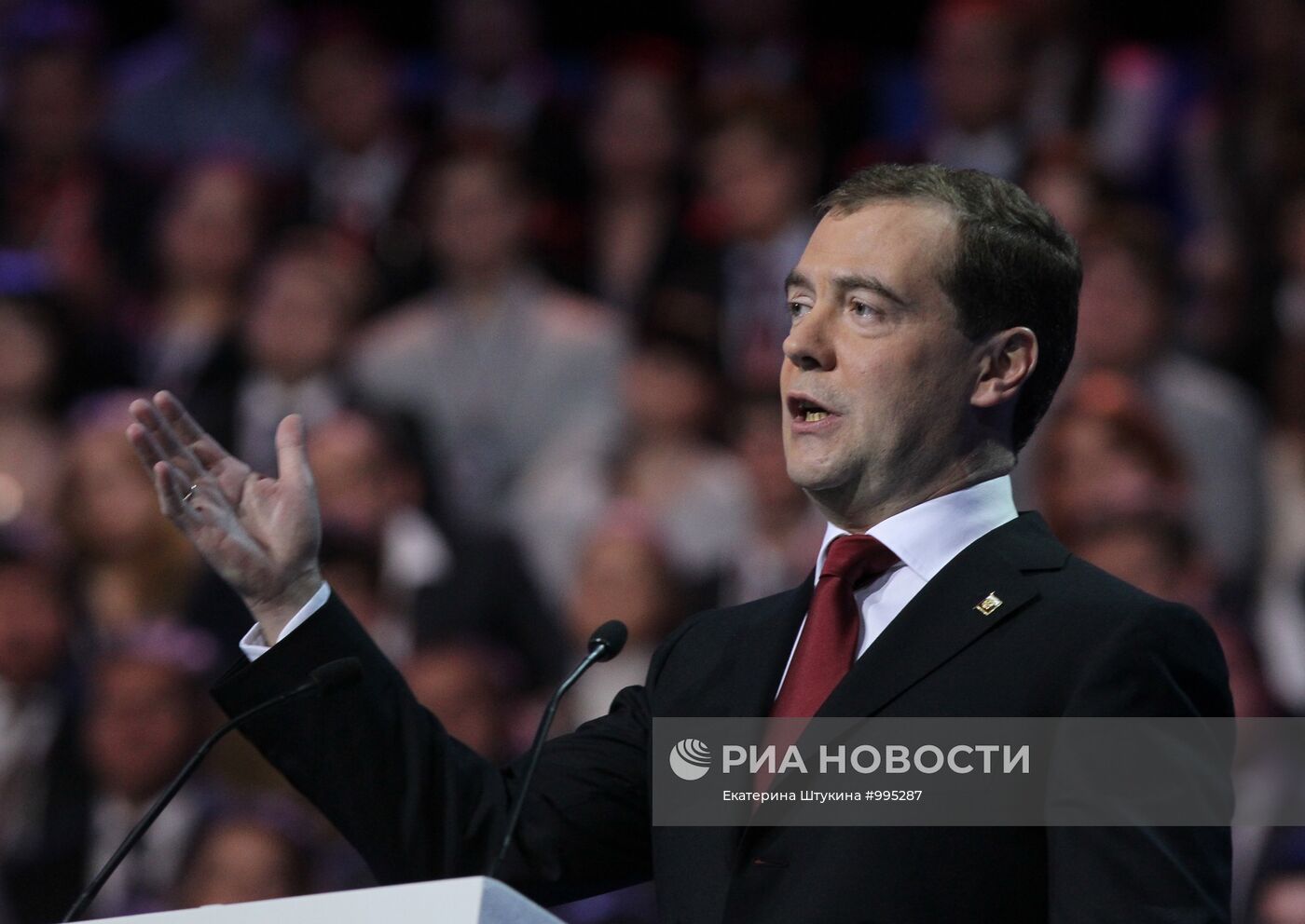 Д.Медведев и В.Путин на XII Съезде "Единой России"