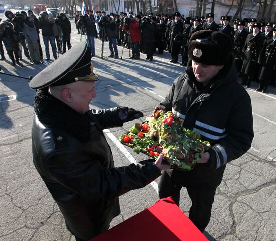 Встреча дизельной подводной лодки "Усть-Камчатск"