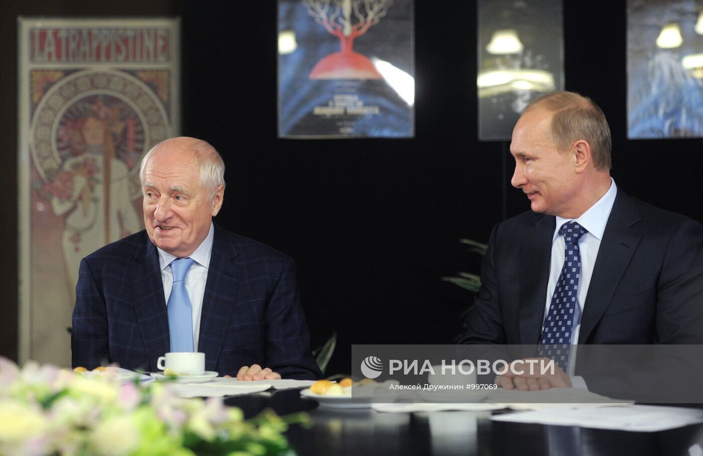 Встреча В.Путина с художественными руководителями театров